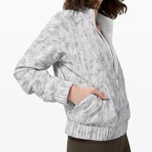 Lululemon Bombs Away Jacket reversible